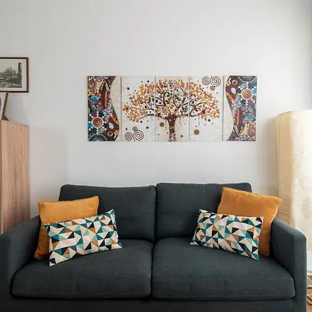 Appartamento Con Terrazzo Sui Tetti Milanesi Milano